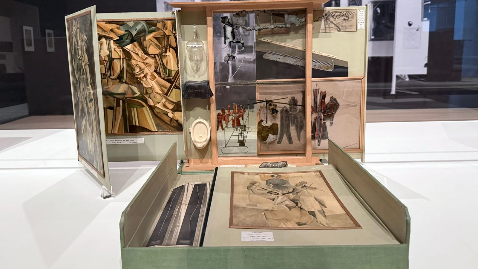 杜尚之后:艺术的镜像迷宫